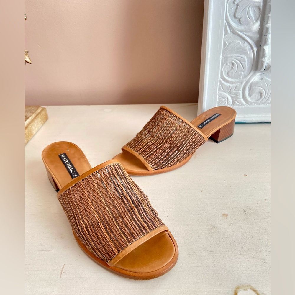 Sesto Mucci Quality Tan Leather Soles Natural Weave Slides Heels Made in Italy